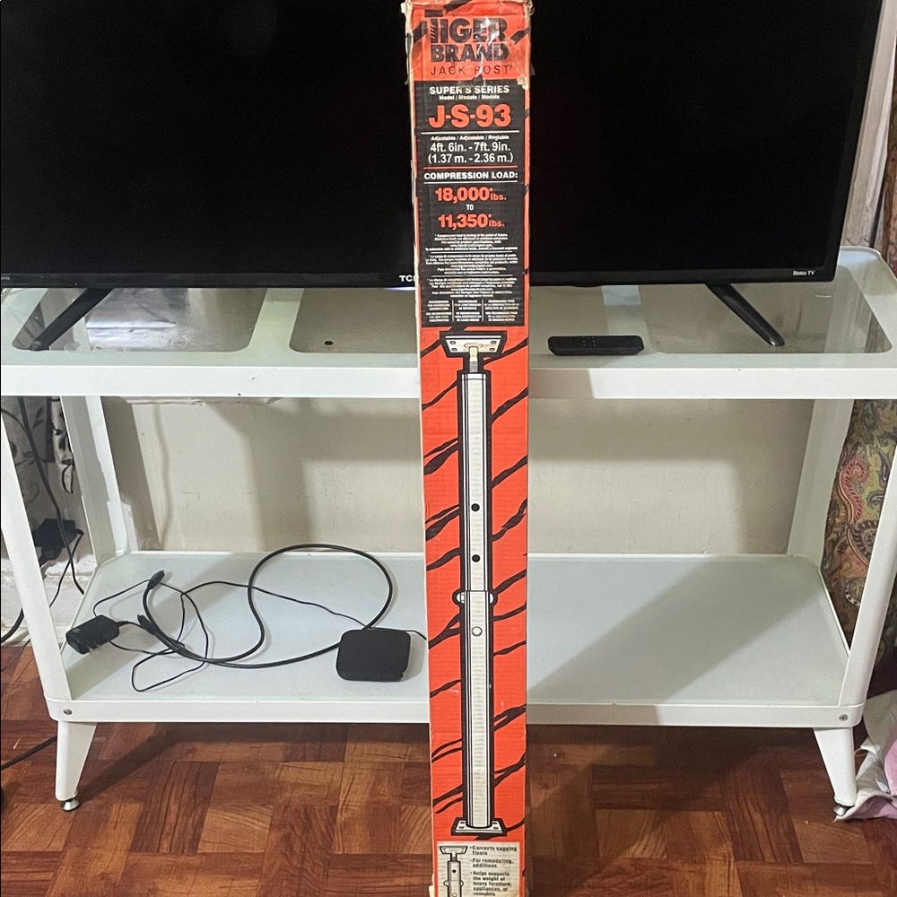 Tiger Brand Jack Post